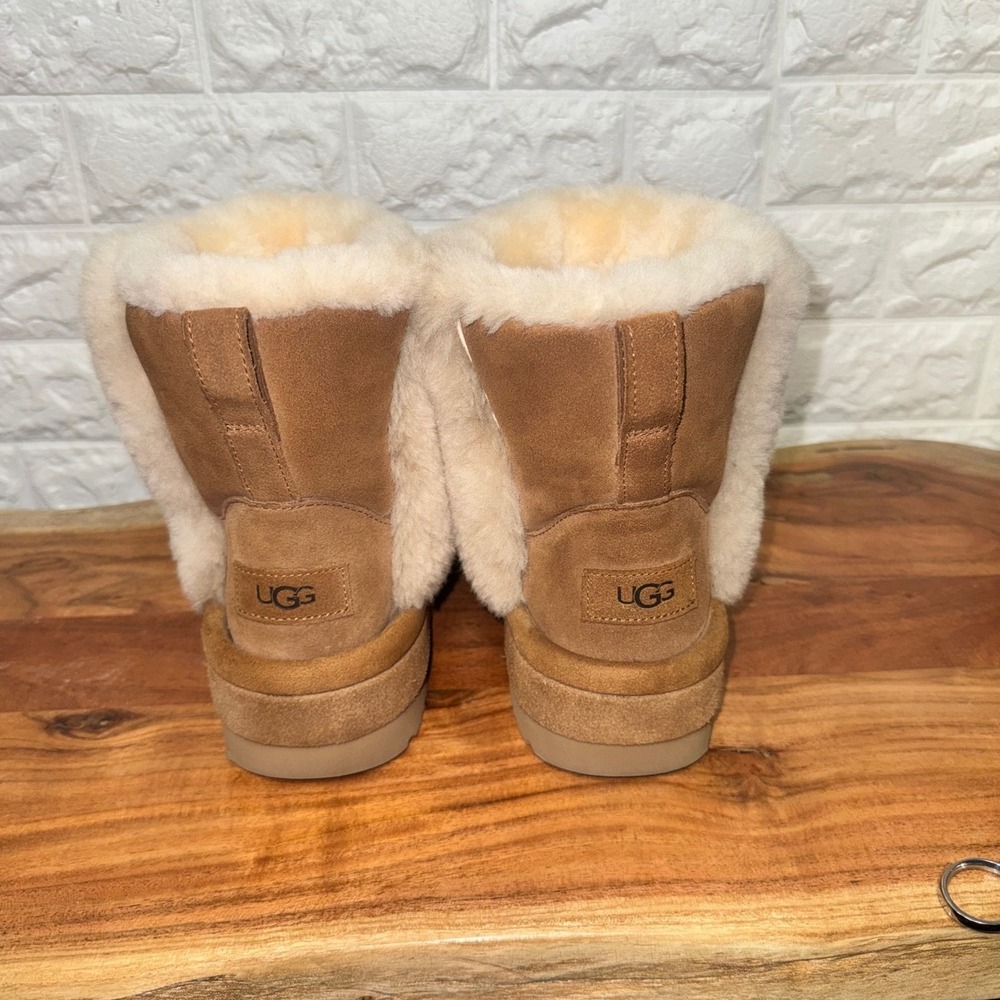 UGG Classic Ultra Mini Platform Chestnut Suede Boots 1144046‎ Womens Size 7 - Picture 3 of 7